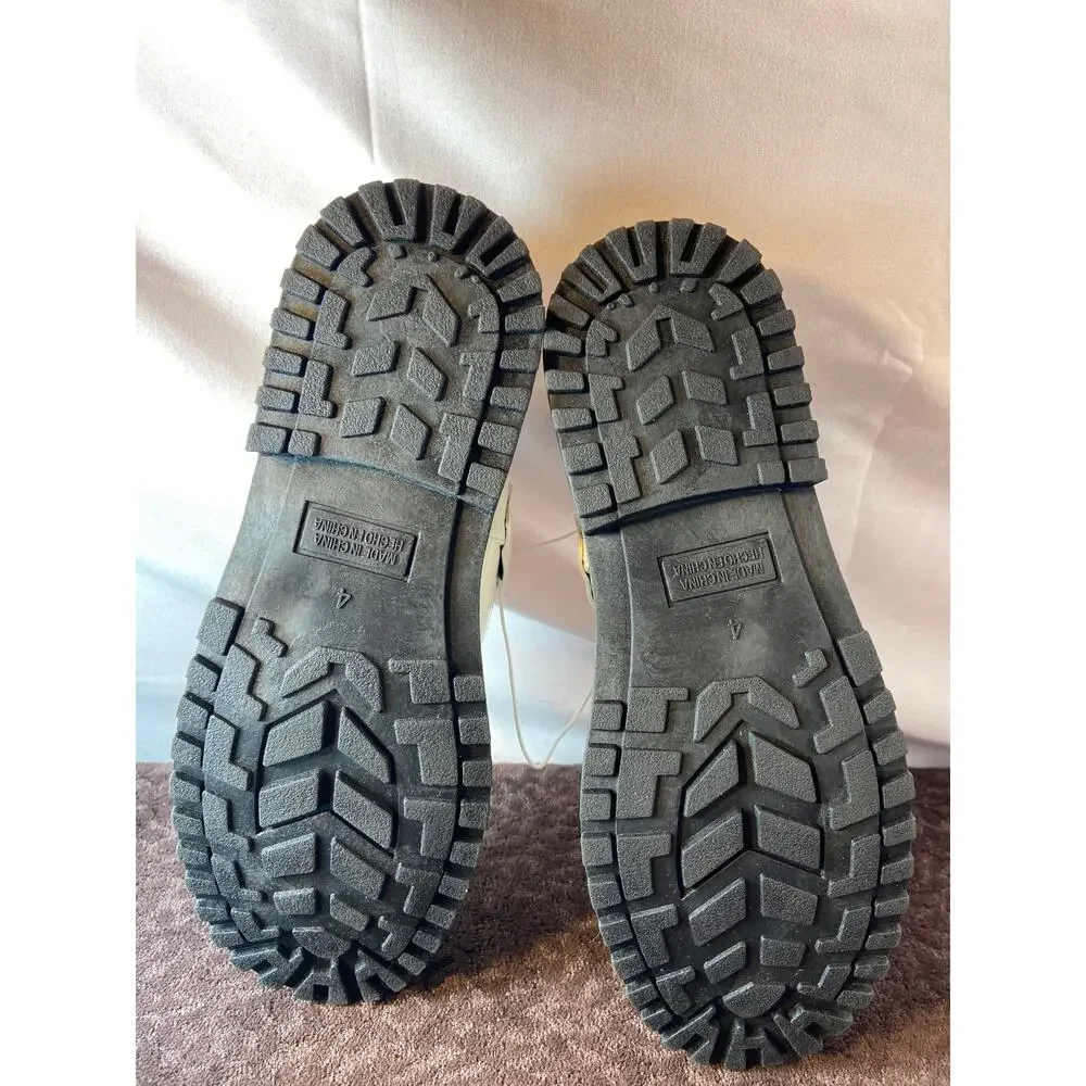 Old Navy girls chunky patent leather white shoes‎